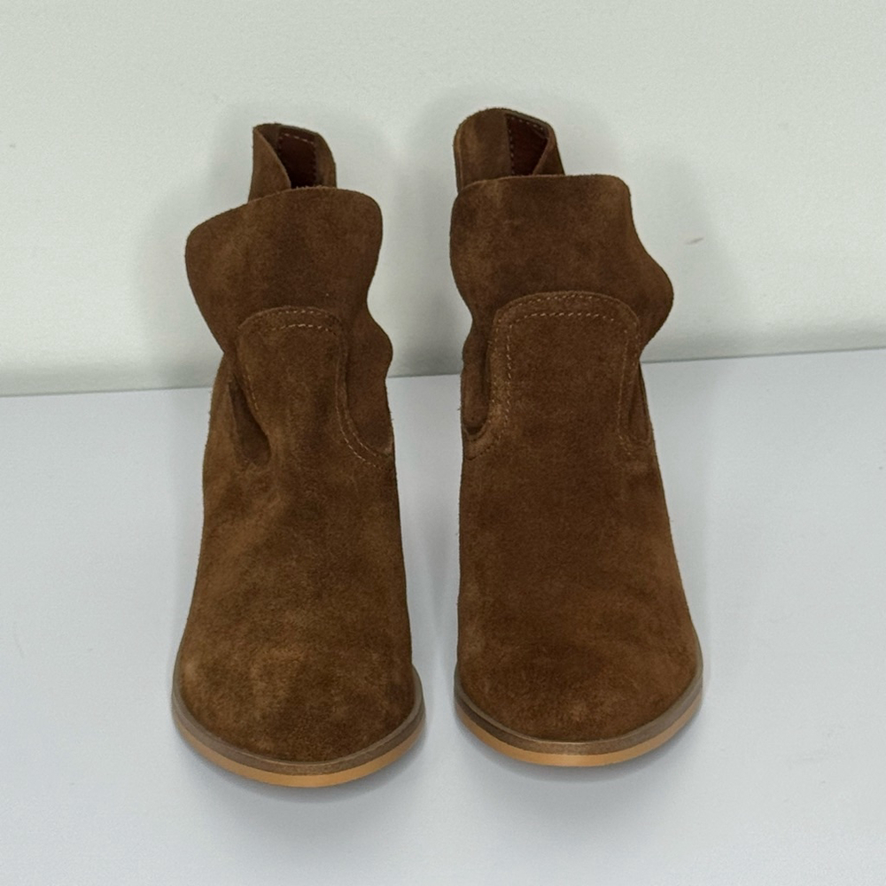 Steve Madden Leo Brown Suede Booties
